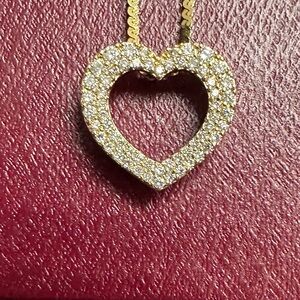 Sparkling 14k Gold Diamond Heart Necklace